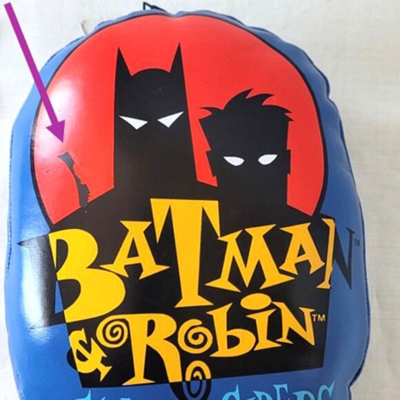 Vintage 1997 Batman & Robin Carnival Capers Plush Pillow w/ Suction Cup - Picture 9 of 9